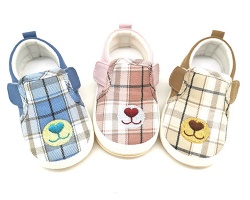 Baby shoes