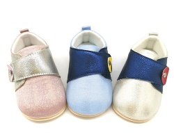 Baby shoes